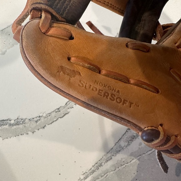 Nokona Alpha Selct size 11.5 - Picture 4 of 4